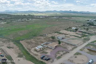 375 E Houston Rd, Paulden, AZ 86334 - Photo 28