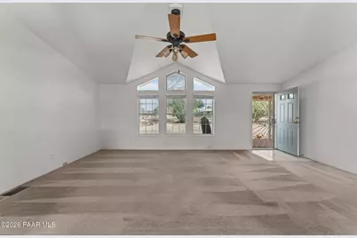23705 W Cannon Drive, Congress, AZ 85332 - Photo 2