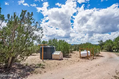 53770 N Mesa Drive, Seligman, AZ 86337 - Photo 34