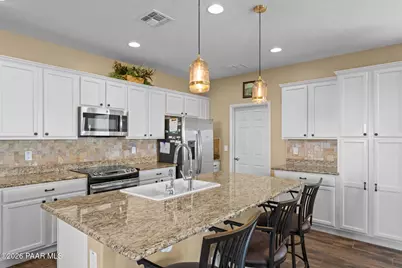 3713 Goldmine Canyon Way, Wickenburg, AZ 85390 - Photo 2