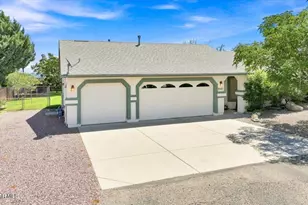 3001 N Pleasant View Dr, Prescott Valley, AZ 86314 - Photo 2