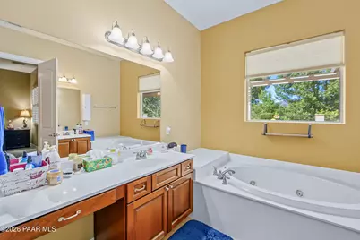 938 N Gomez Street, Dewey-Humboldt, AZ 86327 - Photo 16