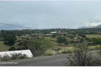 7125 W Toots Turnout, Kirkland, AZ 86332 - Photo 8