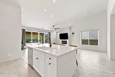 5512 E Edgar Way, Prescott Valley, AZ 86314 - Photo 10