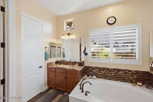 8638 N Ridge Rider Trail, Prescott Valley, AZ 86315 - Photo 16