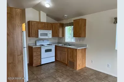 11250 Arizona 69 #134, Dewey-Humboldt, AZ 86327 - Photo 4