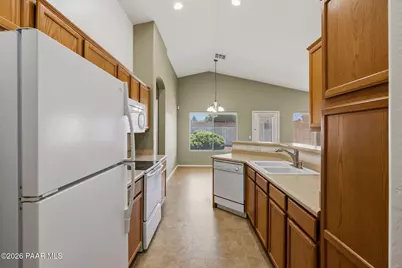 7621 N Winding Trail, Prescott Valley, AZ 86315 - Photo 10