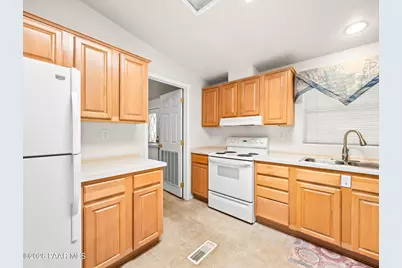 30834 S Meandering Lane, Congress, AZ 85332 - Photo 16