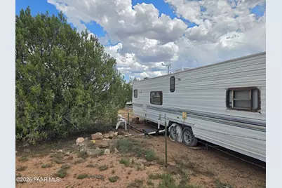 62 W Antelope Run Road, Ash Fork, AZ 86320 - Photo 6