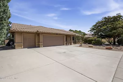 7468 N Pinnacle Pass Drive, Prescott Valley, AZ 86315 - Photo 2