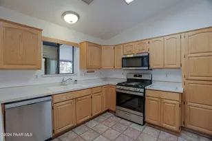 3349 N Valley View Dr, Prescott Valley, AZ 86314 - Photo 2