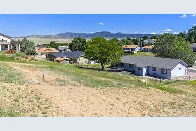 5575 N Magpie Drive, Prescott Valley, AZ 86314 - Photo 2
