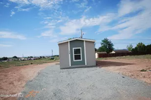179 W Zion Trail, Paulden, AZ 86334 - Photo 2