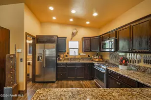 1802 Bridge Park Pl, Prescott, AZ 86305 - Photo 14