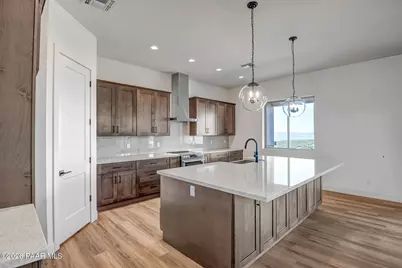 750 S Grant Woods Parkway, Dewey-Humboldt, AZ 86327 - Photo 8