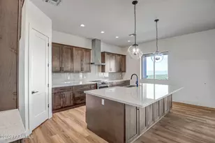 750 S Grant Woods Pkwy, Dewey-Humboldt, AZ 86327 - Photo 8