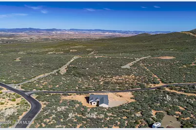750 S Grant Woods Parkway, Dewey-Humboldt, AZ 86327 - Photo 2