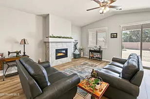 8807 N Rolling Hls Dr, Prescott Valley, AZ 86315 - Photo 4