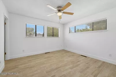 606 N Cochise Drive, Dewey-Humboldt, AZ 86327 - Photo 10