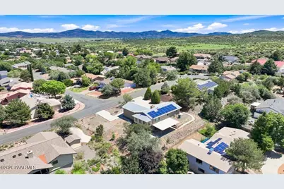 606 N Cochise Drive, Dewey-Humboldt, AZ 86327 - Photo 24