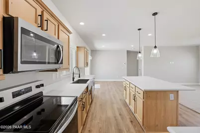10255 E Powerline Road, Dewey-Humboldt, AZ 86327 - Photo 8