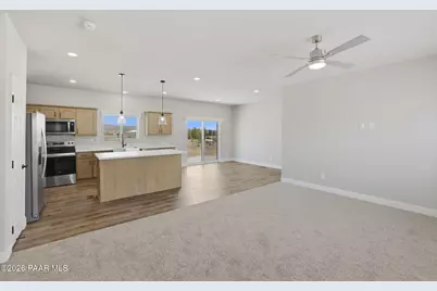 10255 E Powerline Road, Dewey-Humboldt, AZ 86327 - Photo 14