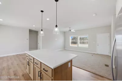 10255 E Powerline Road, Dewey-Humboldt, AZ 86327 - Photo 10
