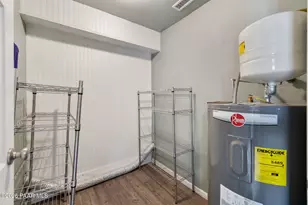 8225 E Manley Dr, Prescott Valley, AZ 86314 - Photo 12