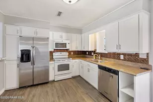 8225 E Manley Dr, Prescott Valley, AZ 86314 - Photo 10