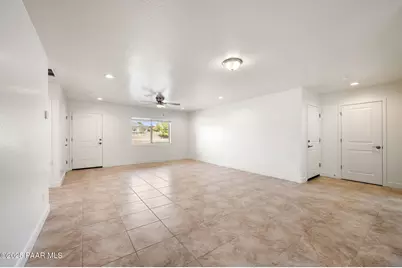 4285 N Viewpoint Drive, Prescott Valley, AZ 86314 - Photo 18