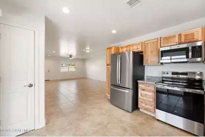 4285 N Viewpoint Drive, Prescott Valley, AZ 86314 - Photo 10