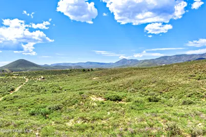 11506 E Rocky Hill Road, Dewey-Humboldt, AZ 86327 - Photo 4