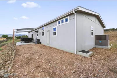 14265 E Beverly Hills Drive, Dewey-Humboldt, AZ 86327 - Photo 32