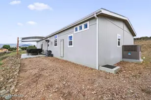 14265 E Beverly Hls Dr, Dewey-Humboldt, AZ 86327 - Photo 32