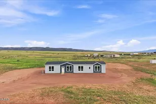 28187 N Wonder Wy, Paulden, AZ 86334 - Photo 18