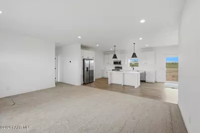 28187 N Wonder Way, Paulden, AZ 86334 - Photo 4