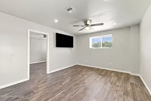 8600 W Dillon Wash Rd, Prescott, AZ 86305 - Photo 16