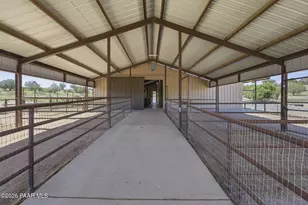 8600 W Dillon Wash Rd, Prescott, AZ 86305 - Photo 34