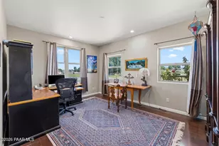 7555 E Sparrow Hawk Rd, Prescott Valley, AZ 86315 - Photo 16
