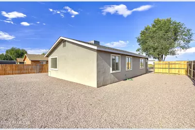 24411 N Diamond Head Avenue, Paulden, AZ 86334 - Photo 30