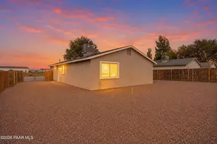 24411 N Diamond Head Ave, Paulden, AZ 86334 - Photo 2