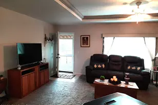 43900 N Anvil Rock Rd, Seligman, AZ 86337 - Photo 4