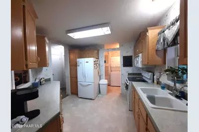 43900 N Anvil Rock Road, Seligman, AZ 86337 - Photo 6