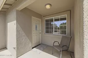 8370 E Leigh Dr, Prescott Valley, AZ 86314 - Photo 6