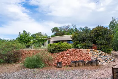 10075 E Dapple Grey Trail, Dewey-Humboldt, AZ 86327 - Photo 2