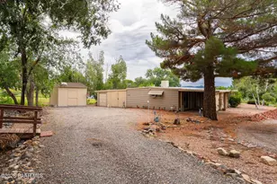 10075 E Dapple Grey Trail, Dewey-Humboldt, AZ 86327 - Photo 32