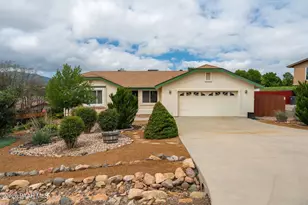 976 N Latigo Ln, Dewey-Humboldt, AZ 86327 - Photo 1