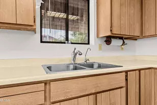 8631 E Ringo Dr, Prescott Valley, AZ 86314 - Photo 6