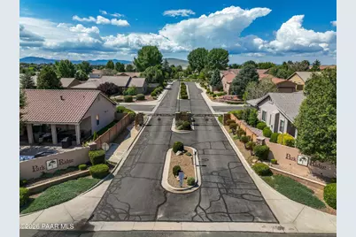7431 N Outlook Lane, Prescott Valley, AZ 86315 - Photo 2