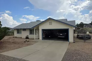 20043 E Prickly Pear Dr, Cordes Lakes, AZ 86333 - Photo 2